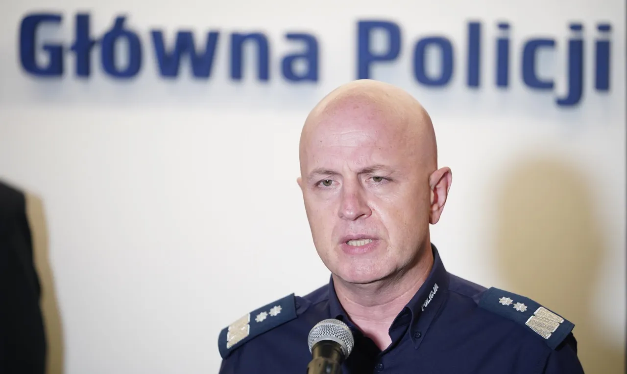Zdjęcie Komendant główny policji odchodzi – co to oznacza dla służb?