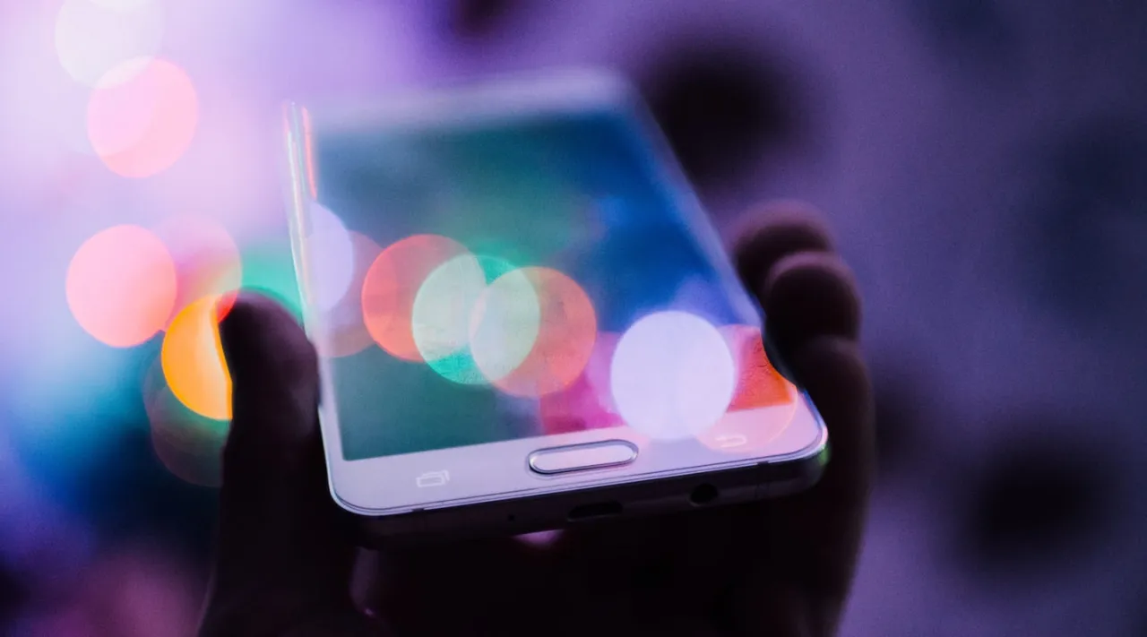 Zdjęcie Jak łatwo ustawić APN w telefonie i uniknąć problemów z internetem