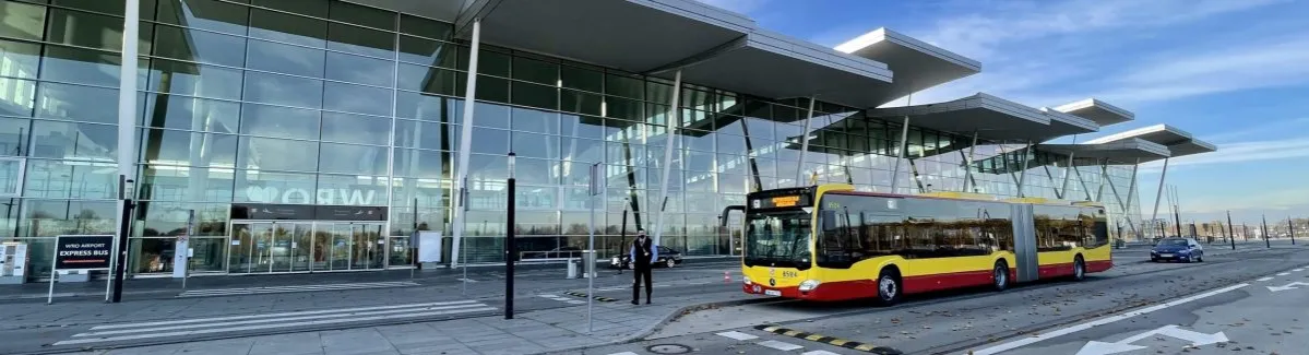 Zdjęcie Jak dojechać na lotnisko we Wrocławiu z dworca PKP bez stresu