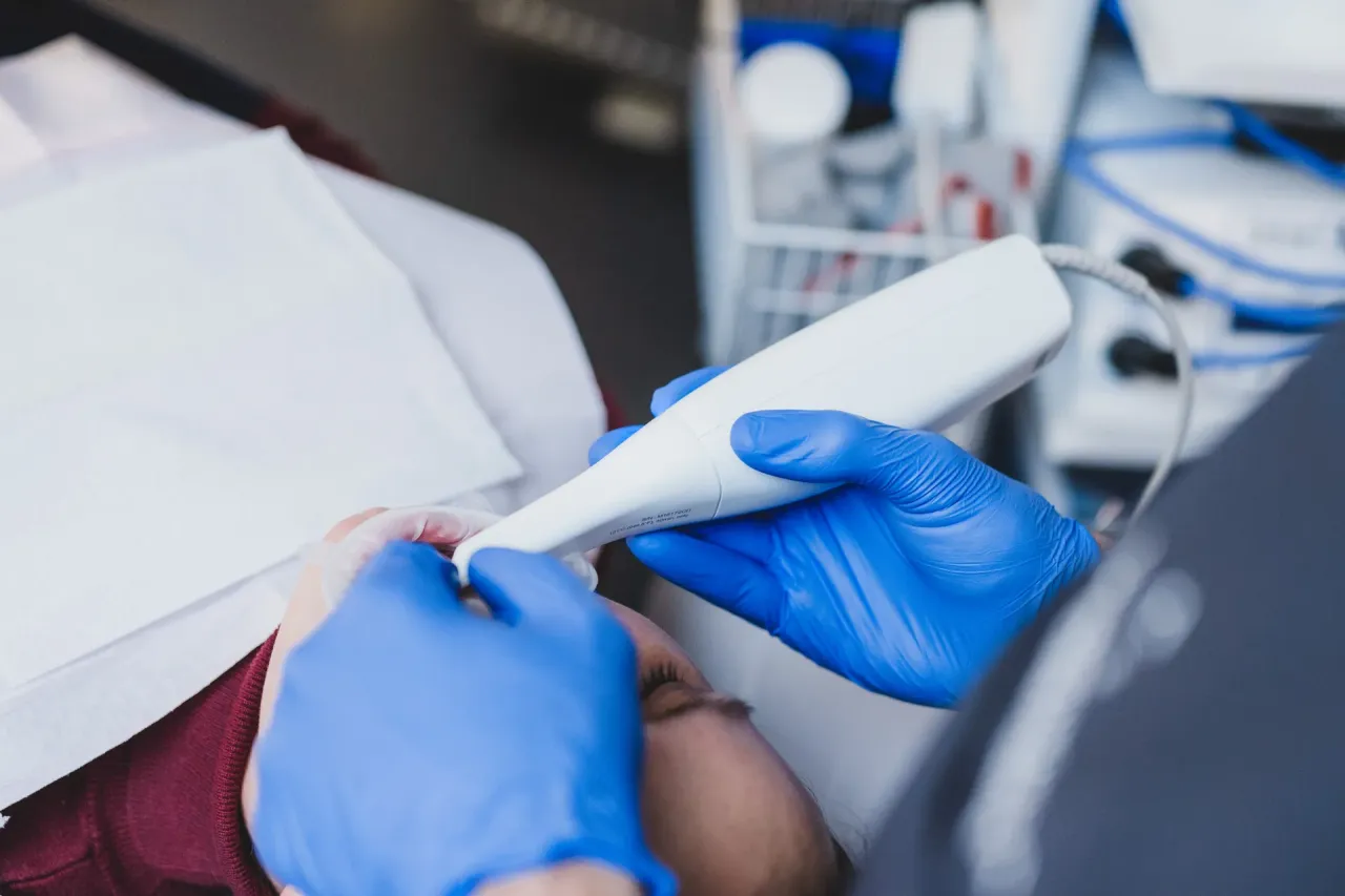 Zdjęcie Implanty Szczecin gdzie najlepiej - wybierz najlepszą klinikę dla siebie