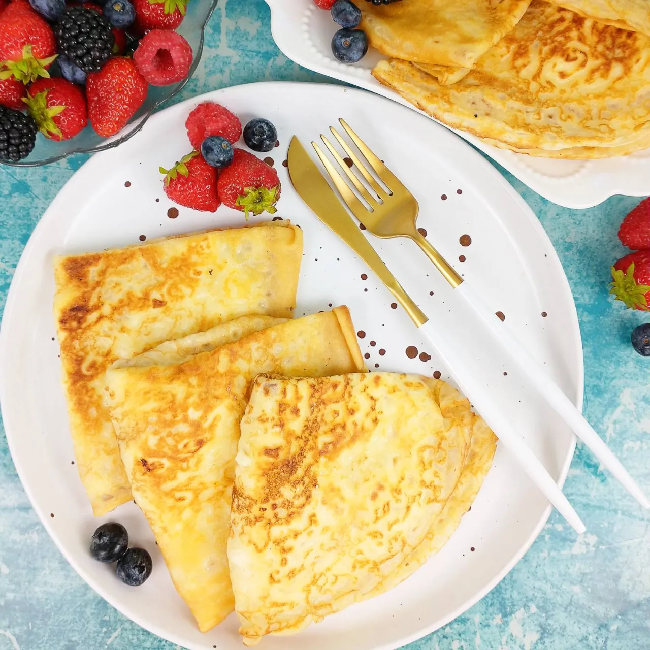 Zdjęcie Ile kcal ma naleśnik z serem na słodko? Sprawdź, jak wpływa na dietę!