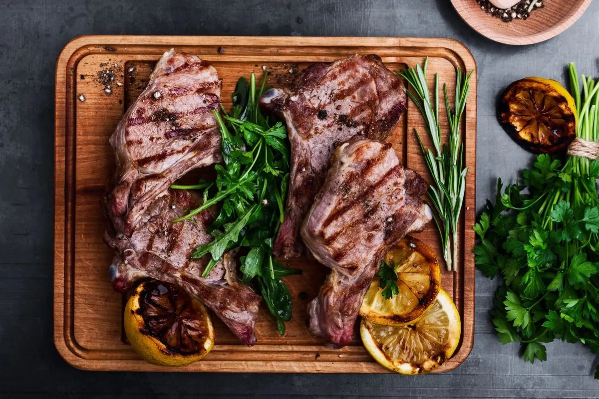 Zdjęcie Jakie przyprawy do mięsa wieprzowego poprawią smak i aromat?