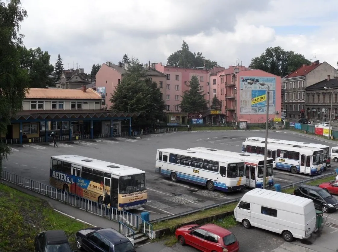 Zdjęcie Skąd odjeżdża autobus w Bielsku-Białej? Oto kluczowe informacje