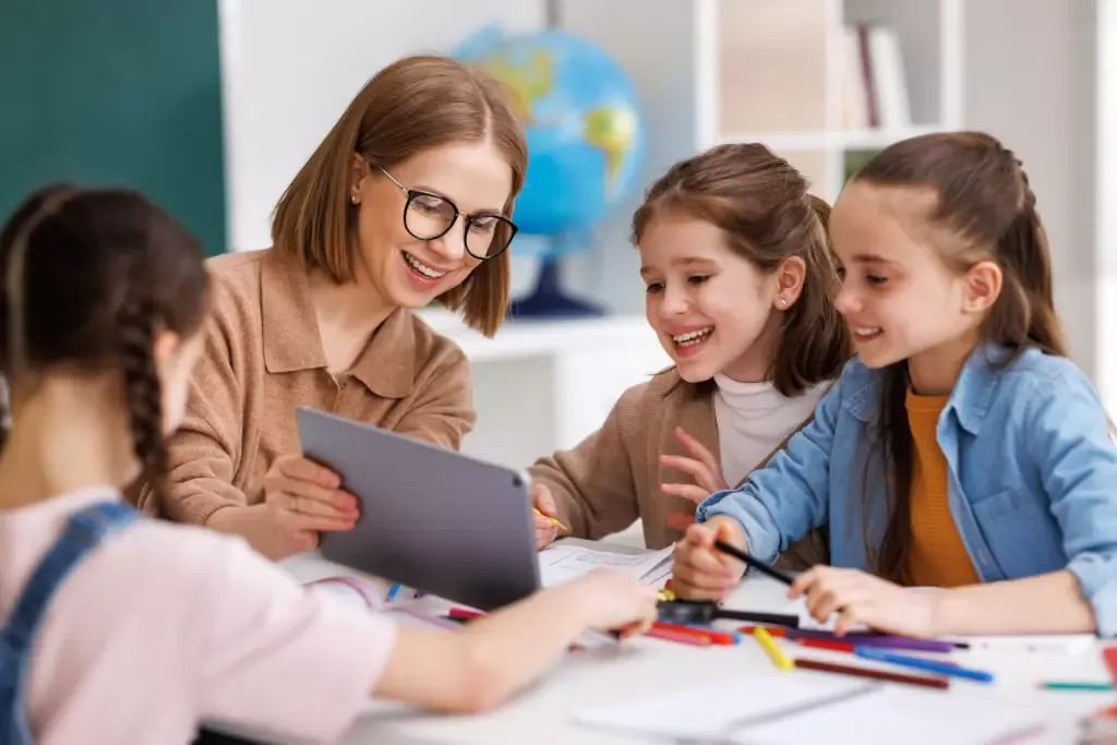 Zdjęcie Co można robić po studiach pedagogicznych? Sprawdź ciekawe możliwości