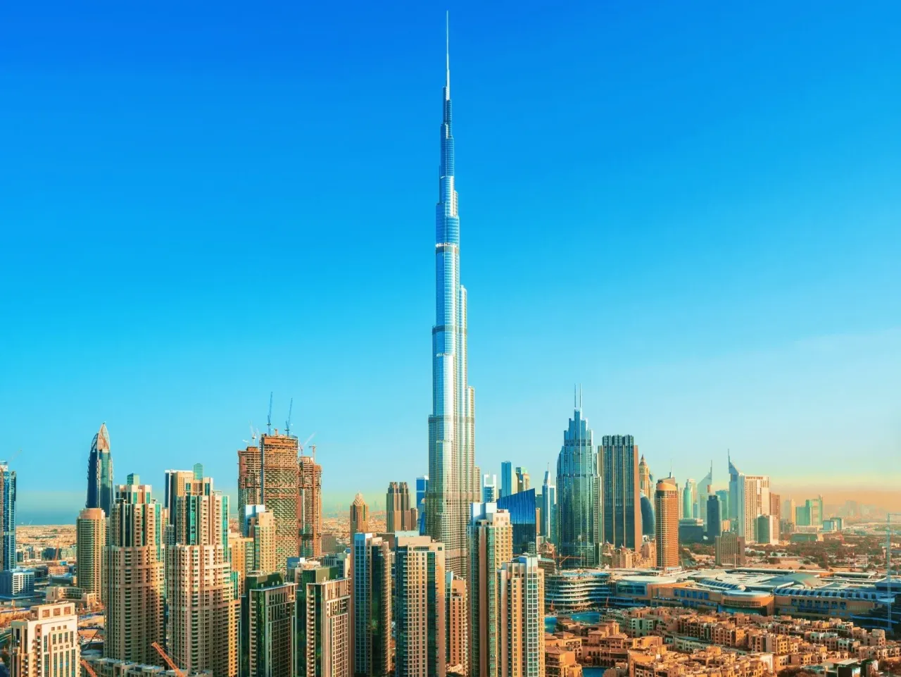 Zdjęcie Ile ma najwyższy budynek świata? Zaskakująca wysokość Burj Khalifa