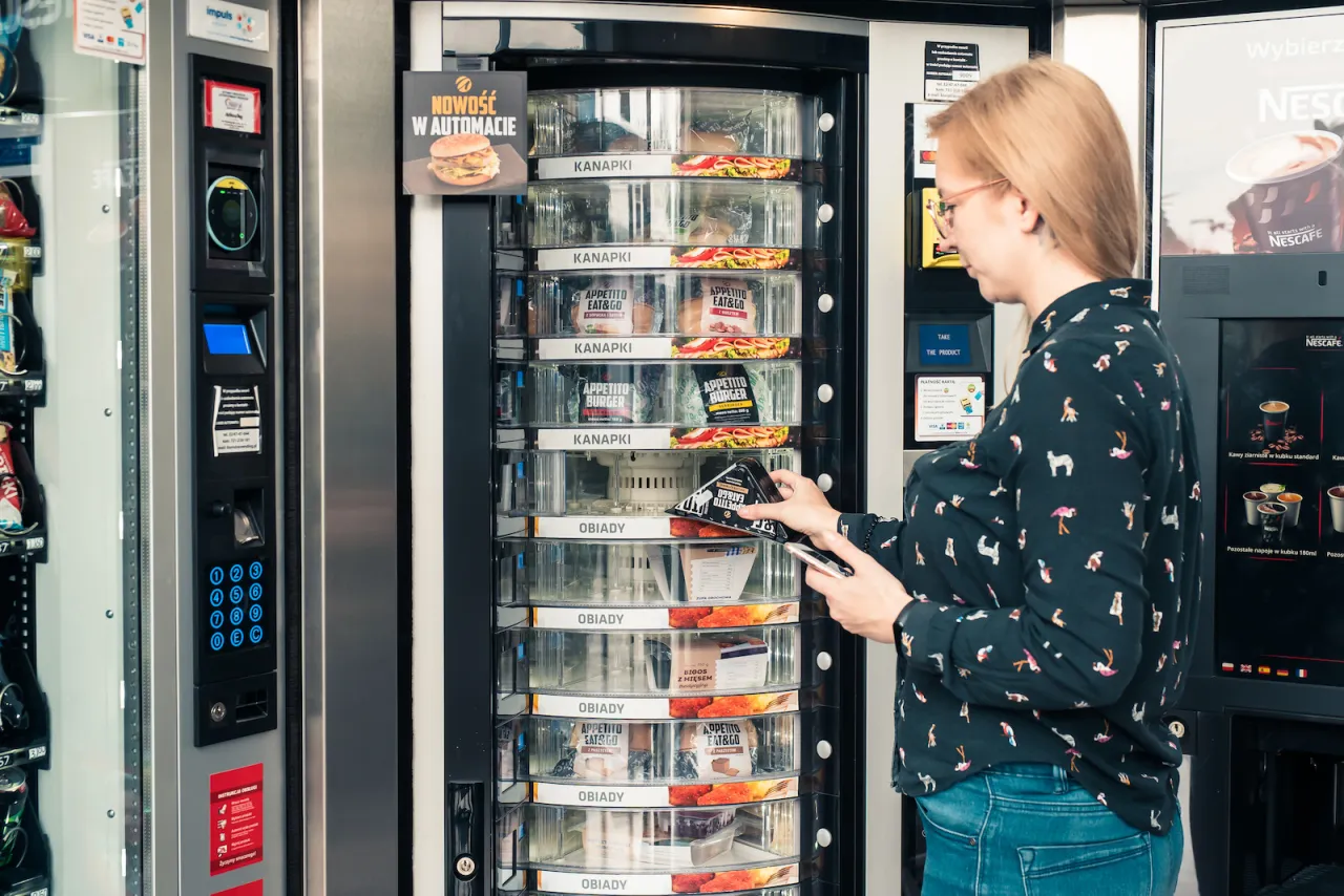 Zdjęcie Jakie zyski naprawdę kryją się w automatach do napojów?