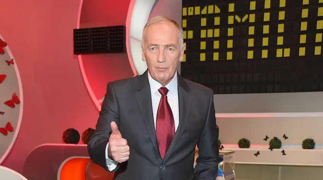 Zdjęcie Familiada: O kt&oacute;rej godzinie? Sprawdź aktualne emisje i powt&oacute;rki