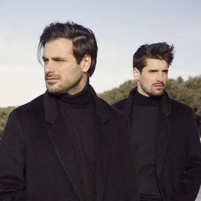 Zdjęcie Ile trwa koncert 2Cellos? Poznaj czas trwania i co warto wiedzieć