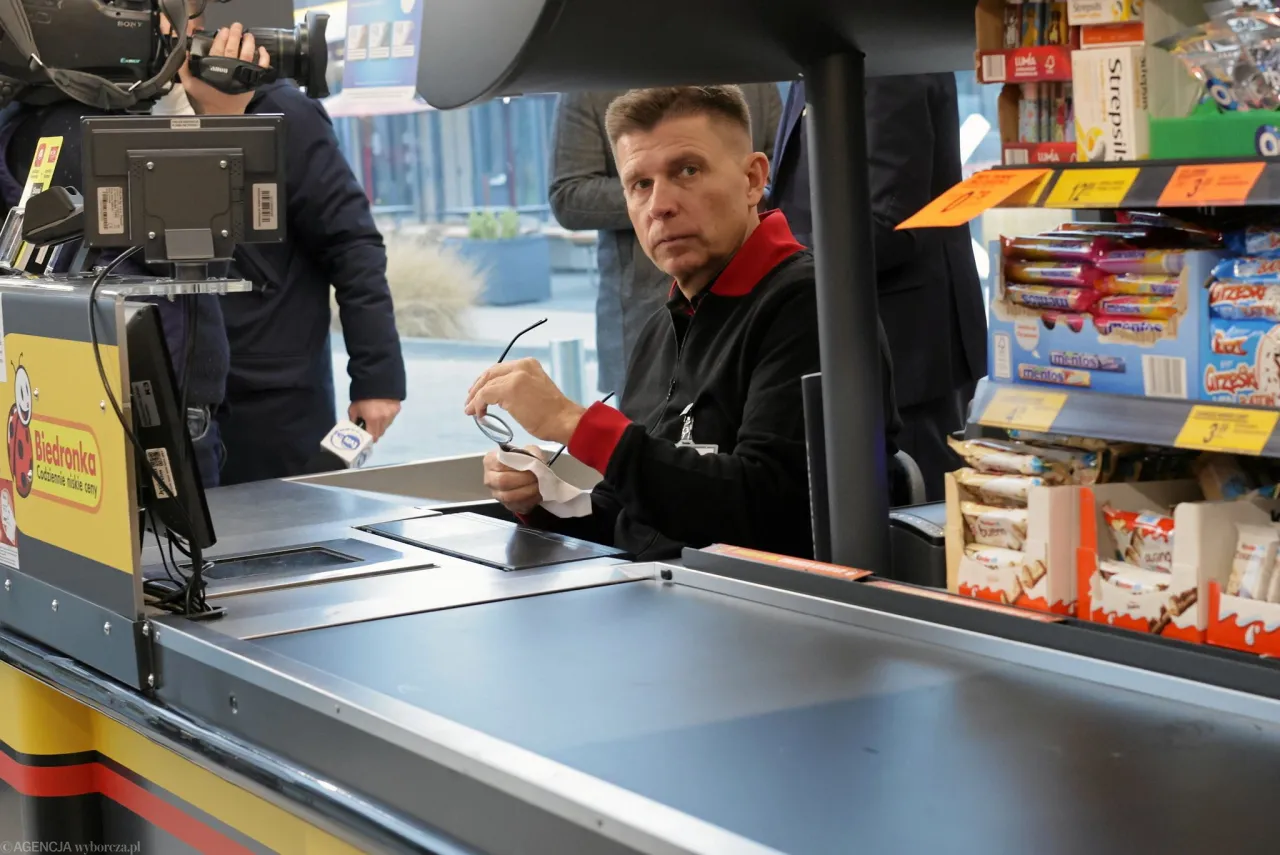 Zdjęcie Co robi Ryszard Petru? Zaskakujące działania i kontrowersje w polityce