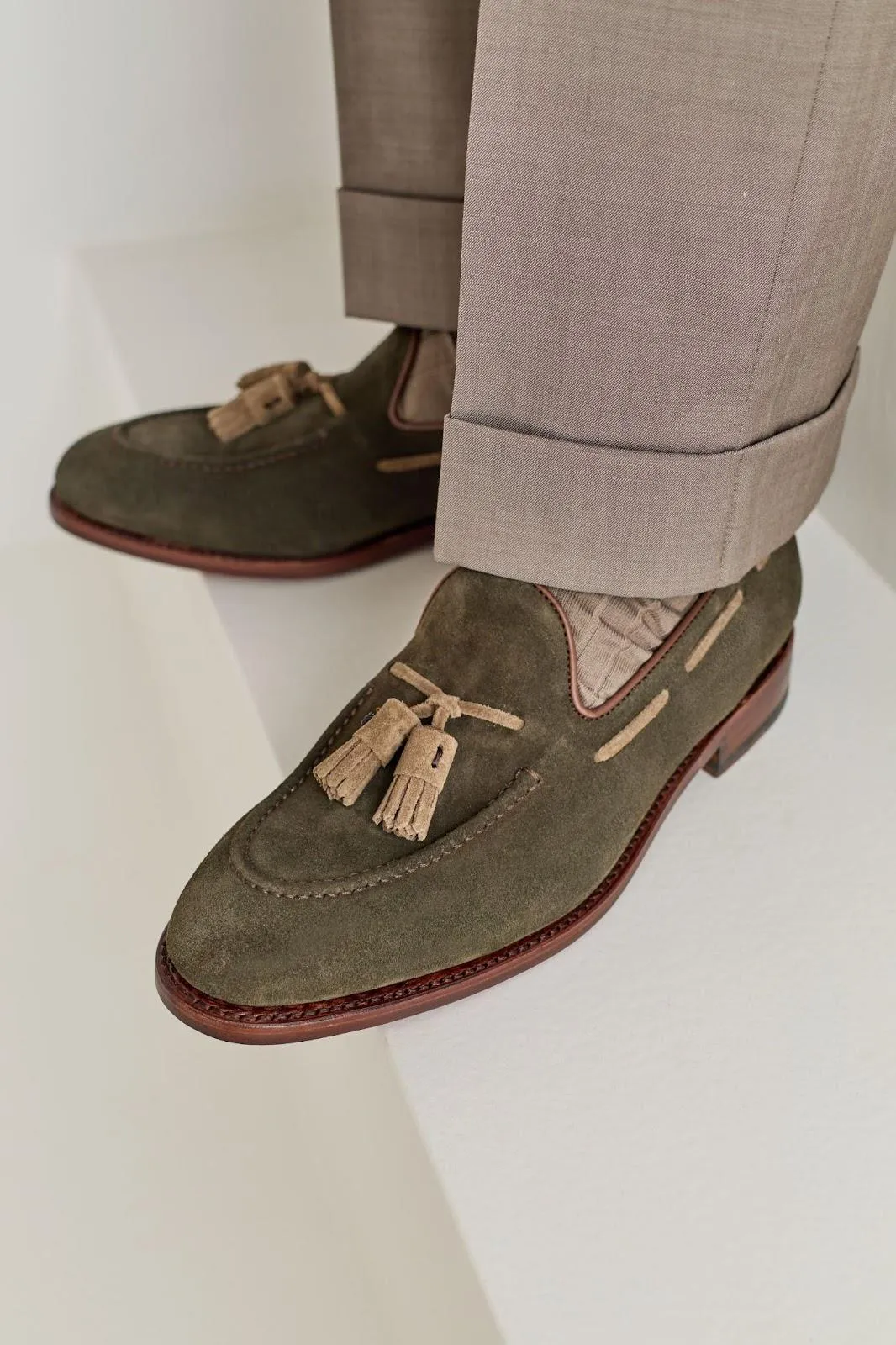 Zdjęcie Skrzypiące buty? 7 skutecznych sposobów na pozbycie się irytującego dźwięku