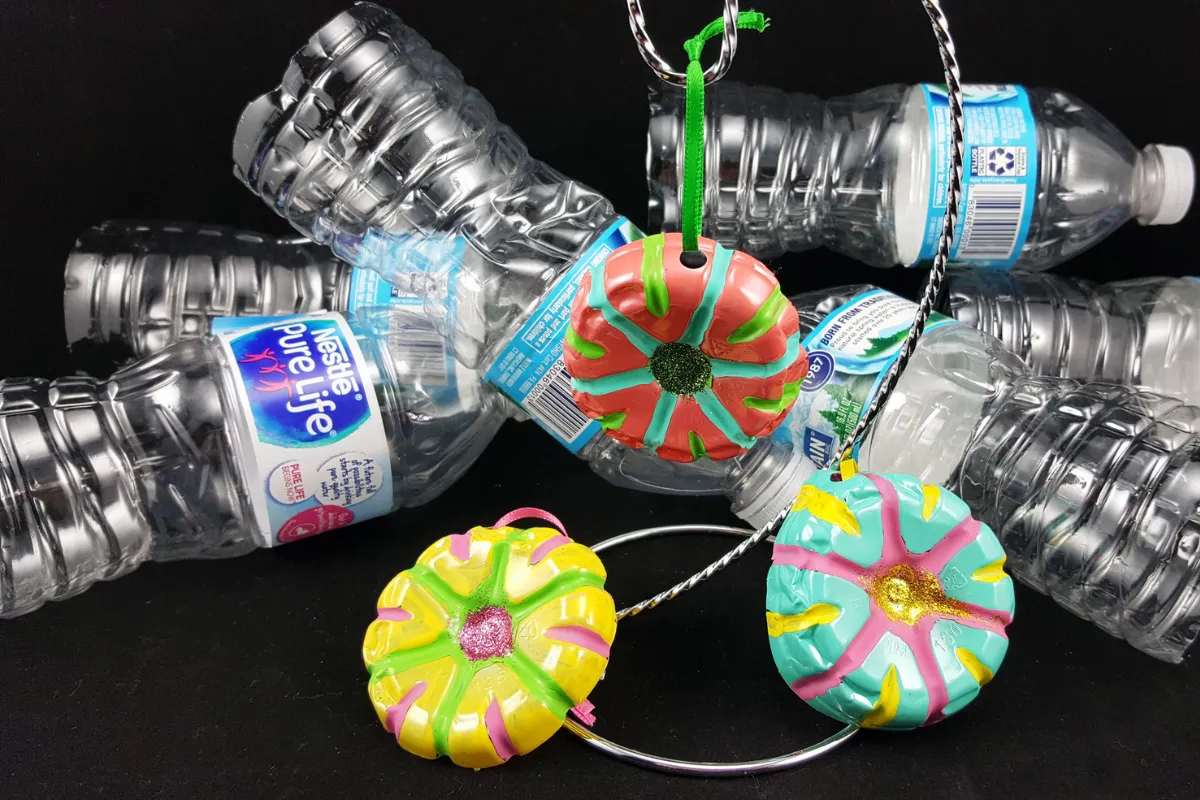 Zdjęcie Co można zrobić z butelki plastikowej? 10 kreatywnych pomysłów na DIY