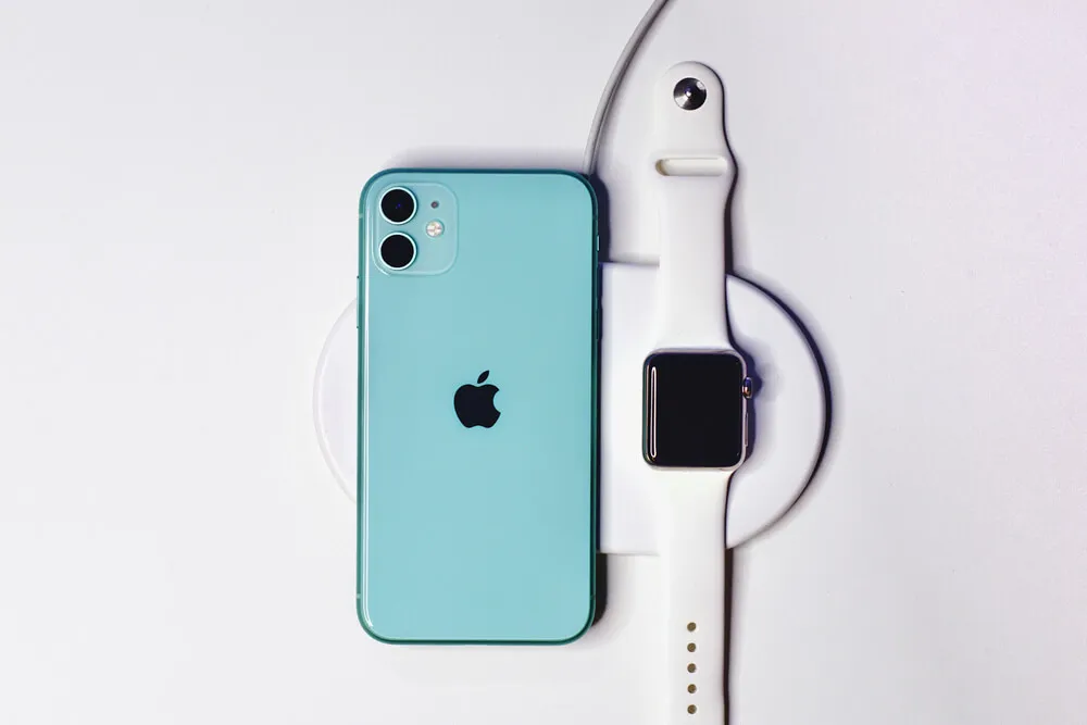 Zdjęcie Jak włączyć ładowanie indukcyjne iPhone 11 i uniknąć problemów z ładowaniem