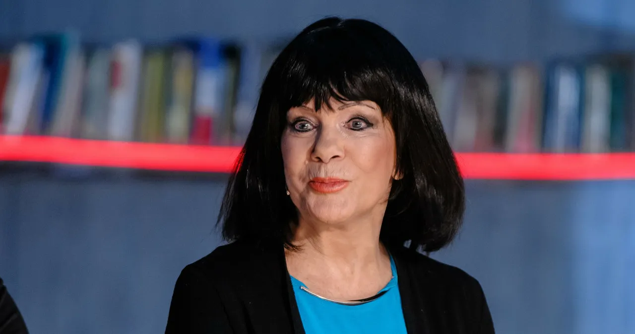Zdjęcie Tercet Egzotyczny Izabela Skrybant-Dziewiątkowska - ile miała lat w chwili śmierci?