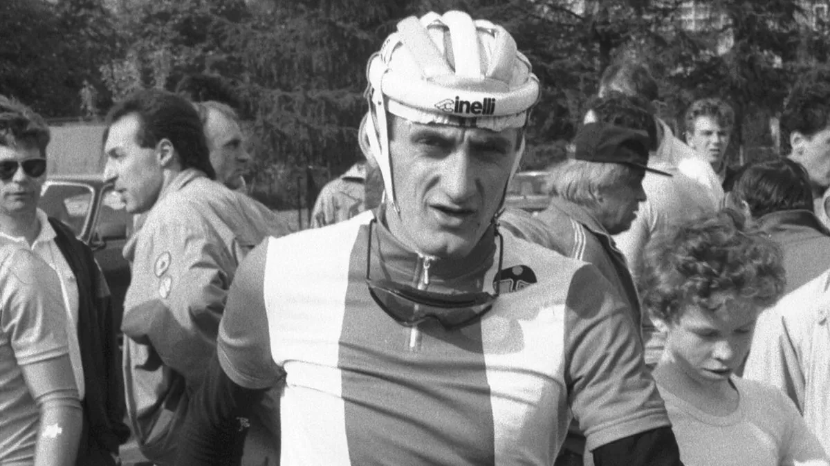 Zdjęcie Joachim Halupczok: Tragiczna historia kolarza, który zmienił Polskę
