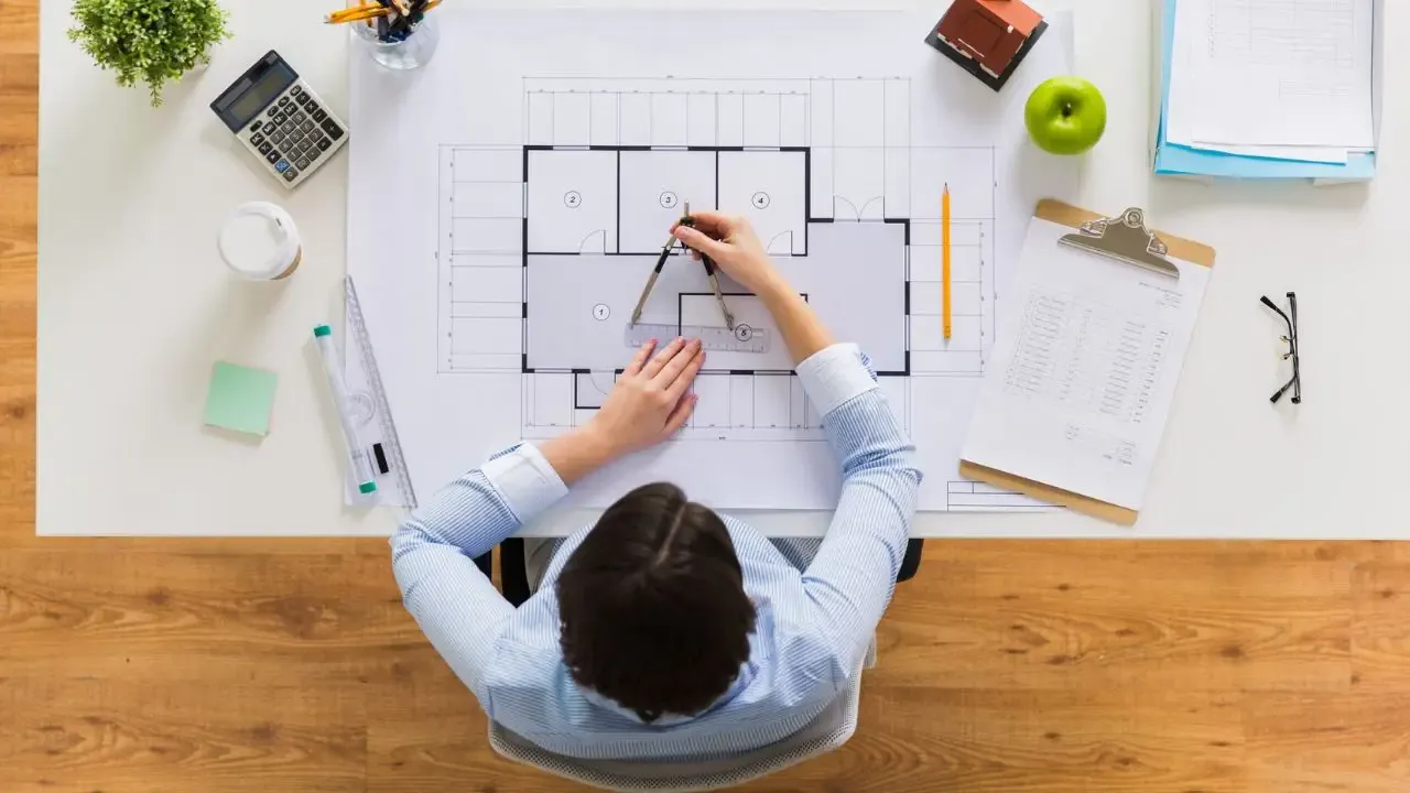 Zdjęcie Praca po studiach architektonicznych: Jak uniknąć trudności w karierze