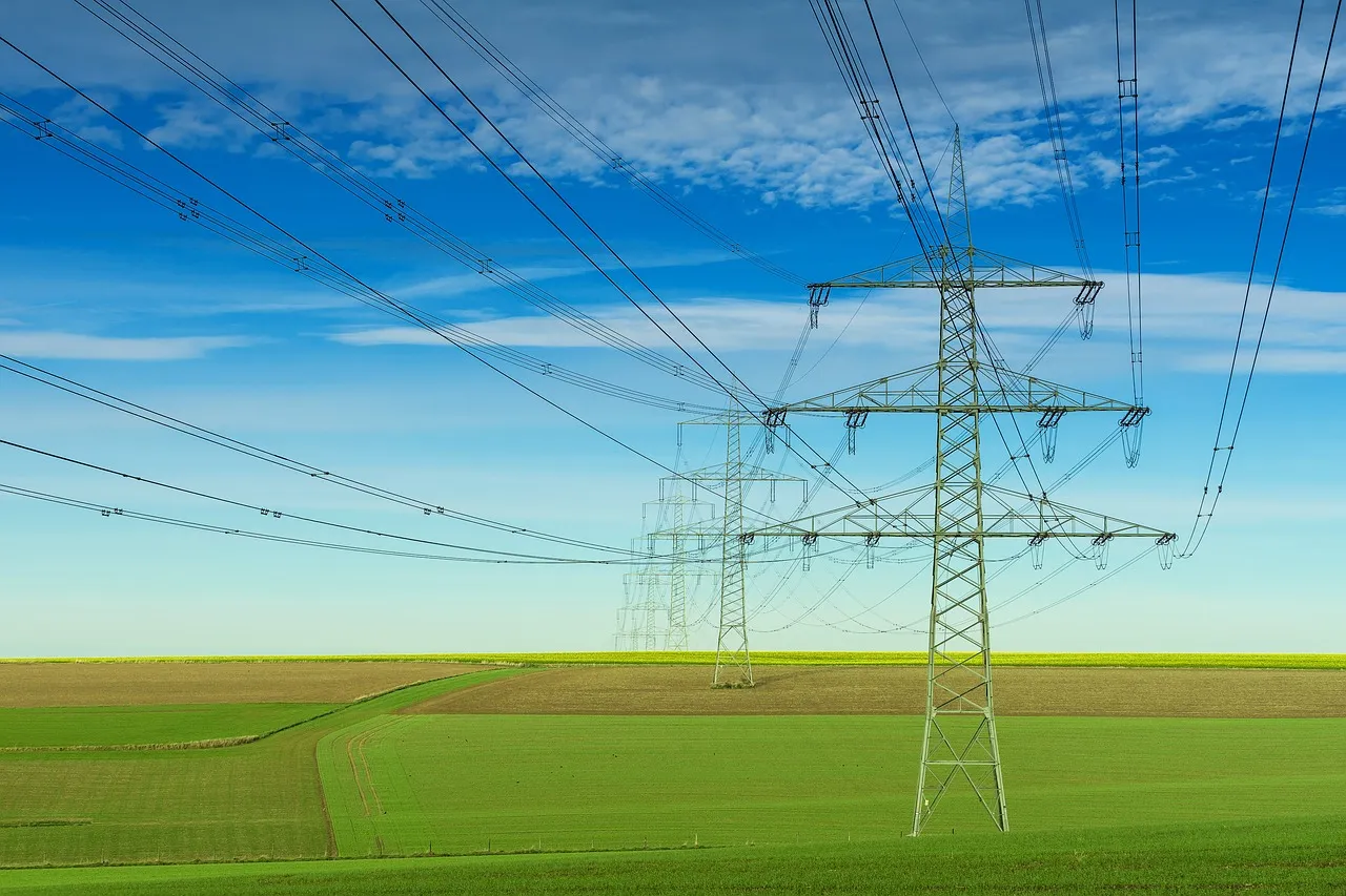 Zdjęcie Ile prądu z fotowoltaiki? Sprawdź, jak maksymalnie wykorzystać energię