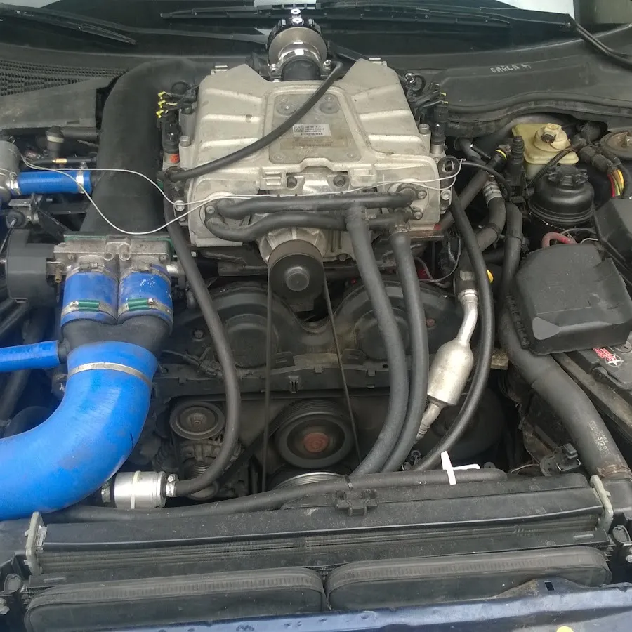 Zdjęcie Auto Challenge gdzie ma warsztat? Odkryj lokalizację i wsparcie subskrybentów
