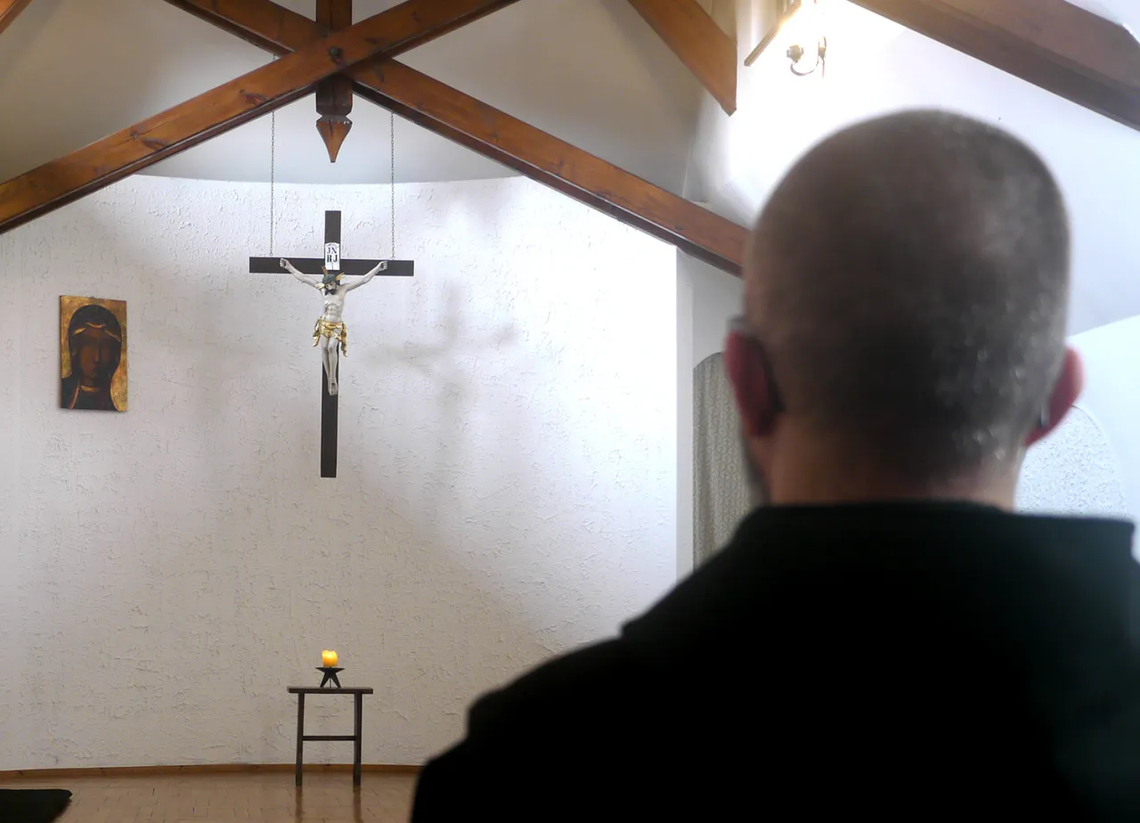 Zdjęcie Jak się modlić modlitwa Jezusowa - odkryj jej moc i znaczenie