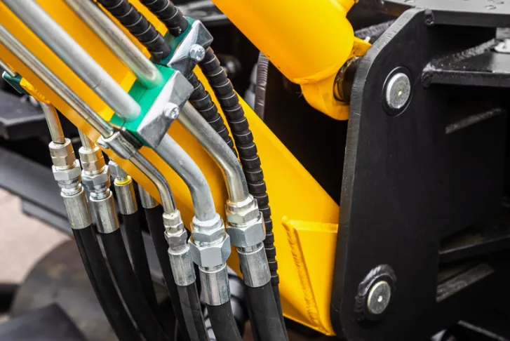 Zdjęcie Jak wybrać odpowiedni olej hydrauliczny do koparki, aby uniknąć awarii