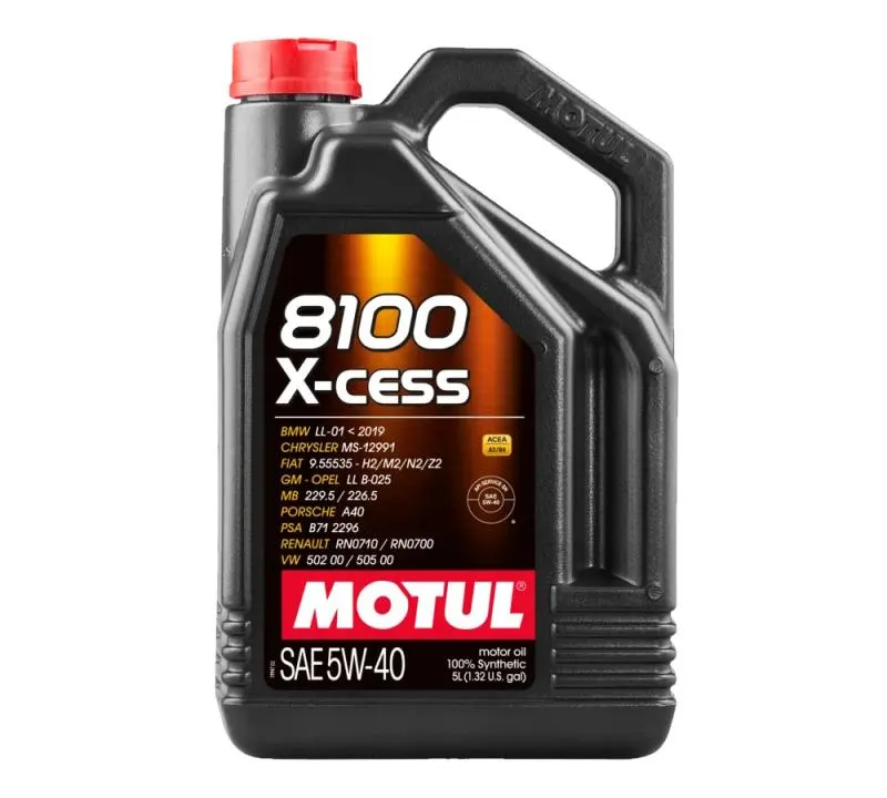 Zdjęcie Motul 6100 - wybierz najlepszy olej silnikowy dla swojego auta