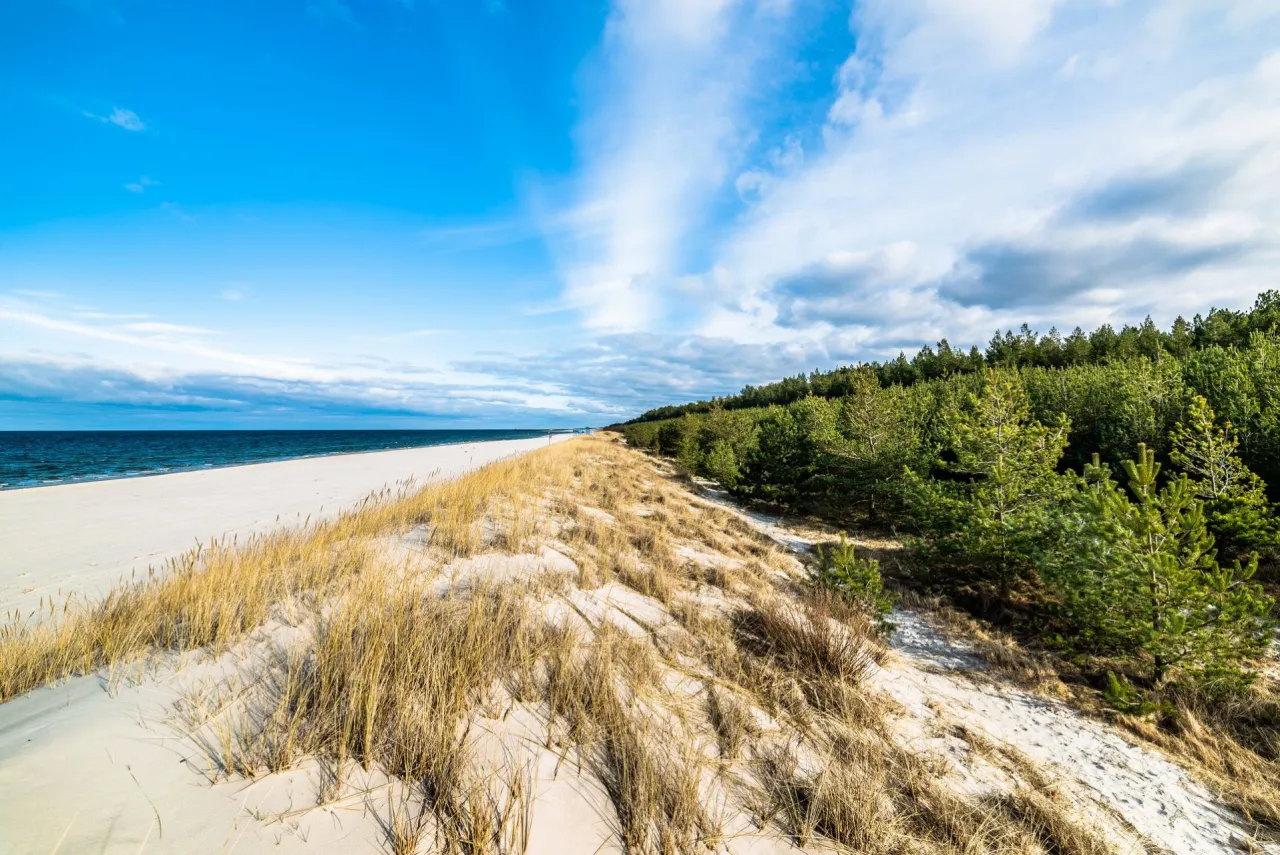 Zdjęcie Najpiękniejsze dzikie plaże w Polsce - ranking TOP 10