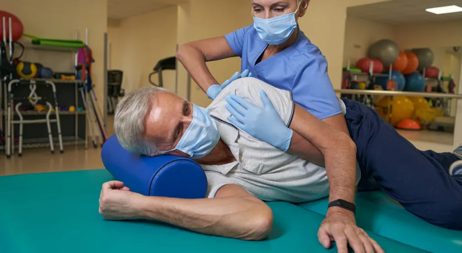 Zdjęcie Rehabilitacja NFZ: Ile się czeka i jak przyspieszyć termin?