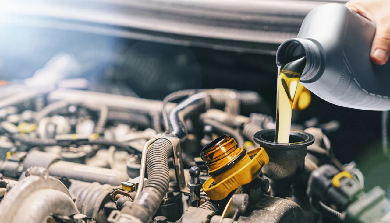 Zdjęcie Co ile wymiana oleju w dieslu 1.9 TDI? Kluczowe informacje dla kierowców