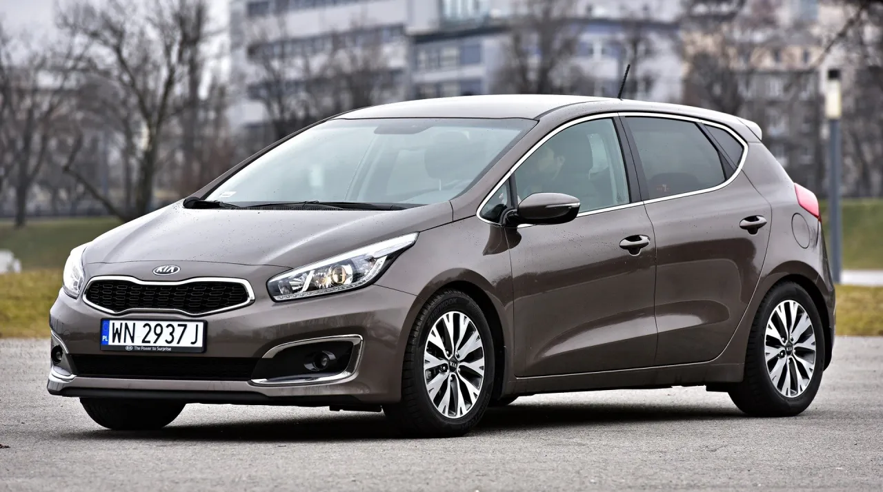 Zdjęcie Pojemność baku Kia Ceed - poznaj różnice między modelami