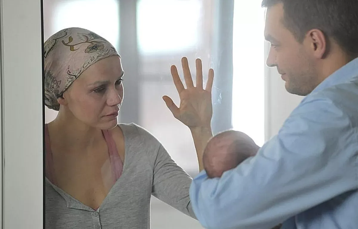 Zdjęcie Film o Agacie Mróz: Poruszająca historia walki i miłości w Nad życie