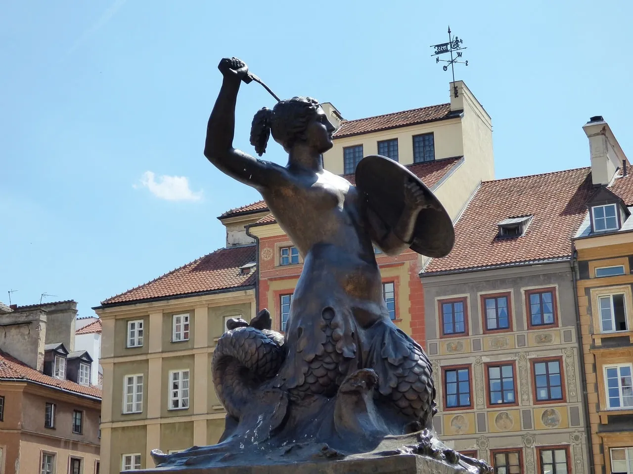 Zdjęcie Dlaczego syrenka jest symbolem Warszawy? Odkryj jej tajemnice