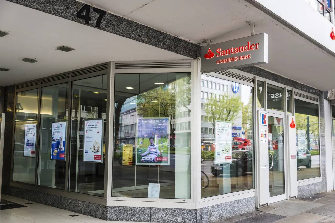 Zdjęcie Santander Oddziały w Poznaniu - godziny otwarcia i adresy placówek
