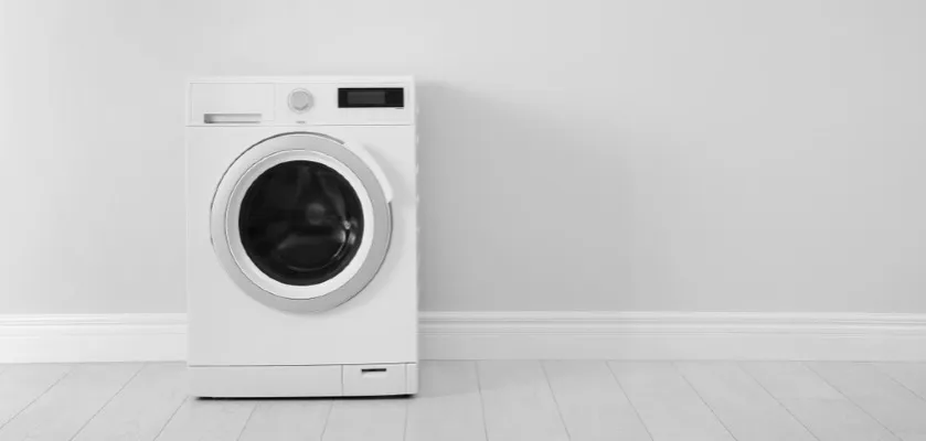 Zdjęcie Czy do prania parowego dodaje się proszek, aby uniknąć plam?