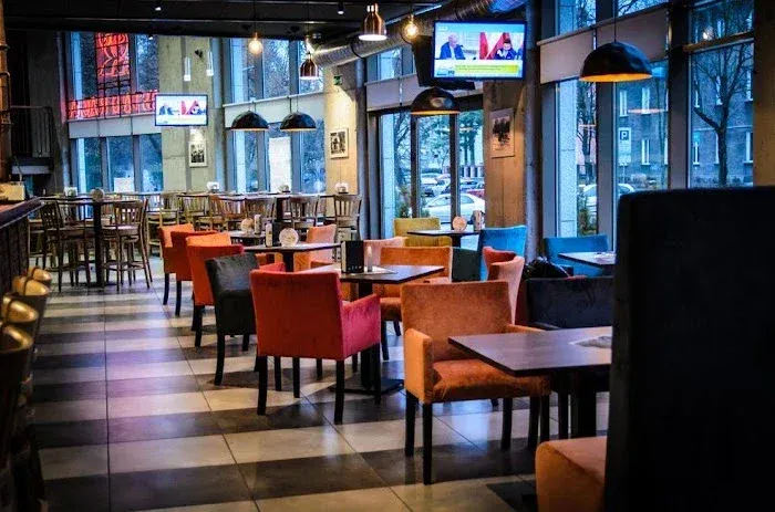 Zdjęcie Gdzie zjeść w Białymstoku? Odkryj najlepsze restauracje i smaki