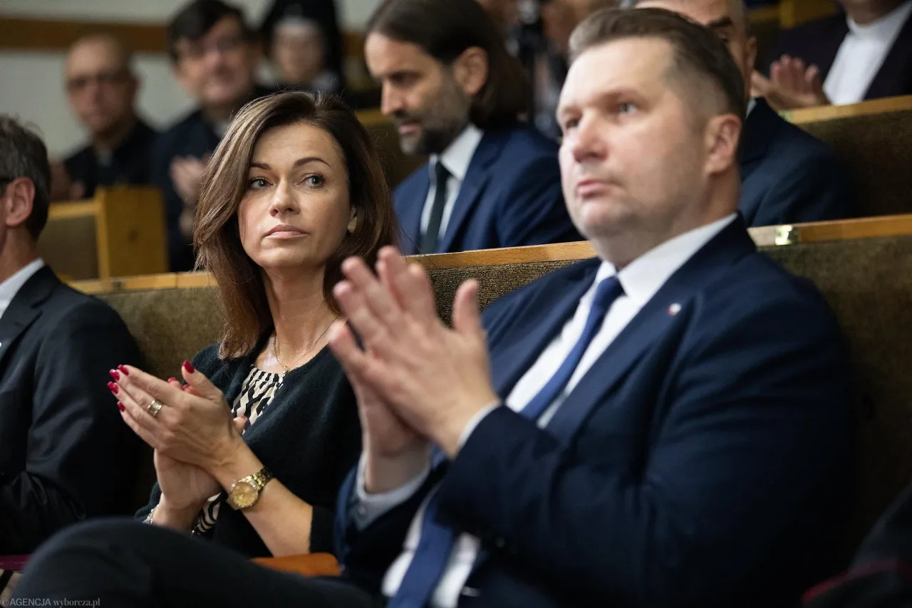 Zdjęcie Kim jest żona Czarnka: 5 fascynujących faktów o Katarzynie