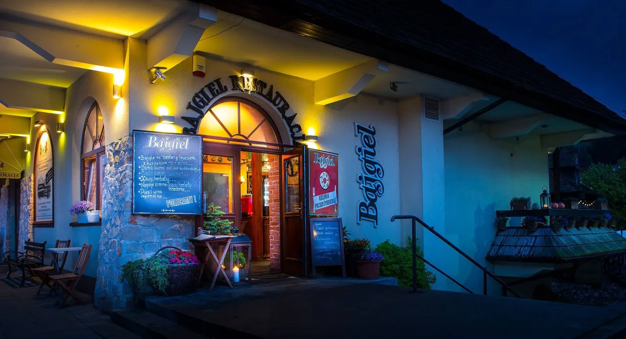 Zdjęcie Kazimierz Dolny gdzie zjeść - najlepsze miejsca na smaczny posiłek