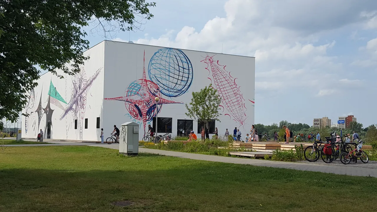 Zdjęcie Praca w Muzeum Sztuki Nowoczesnej - Sprawdź oferty zatrudnienia