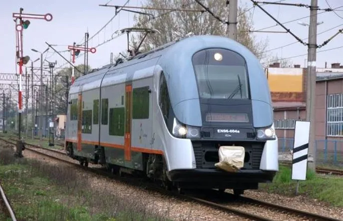 Zdjęcie Jak dojechać pociągiem do Buska-Zdroju? Szczegółowe informacje i porady