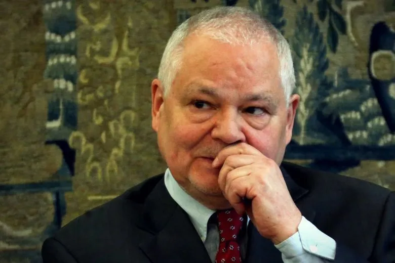 Zdjęcie Ile zarabia asystentka NBP? Zaskakujące fakty o wynagrodzeniach