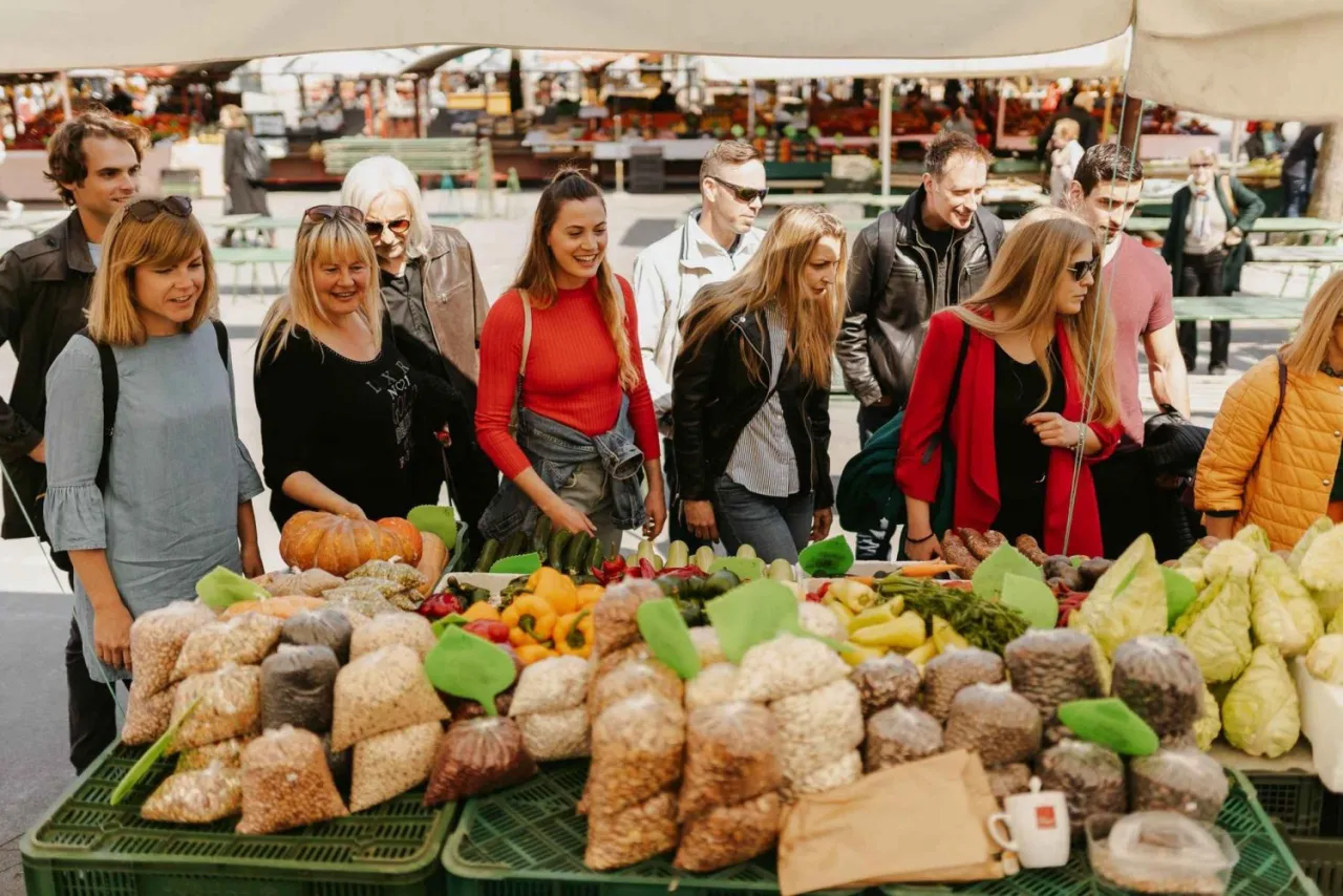 Zdjęcie Lublana gdzie zjeść: odkryj najlepsze restauracje i smaki miasta