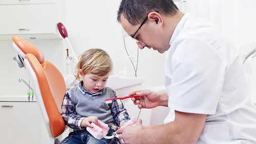Zdjęcie Czy podczas okresu można iść do dentysty? Sprawdź, czy to bezpieczne
