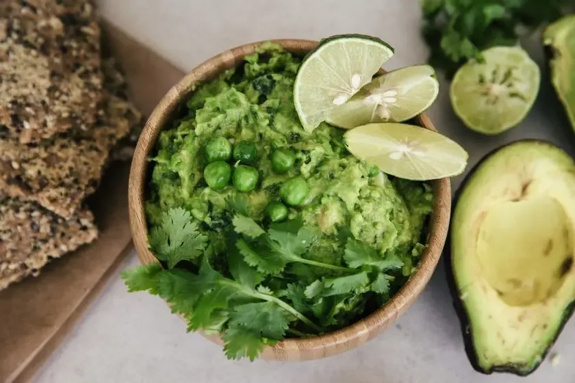 Zdjęcie Gorzkie guacamole jak uratować: skuteczne sposoby na poprawę smaku