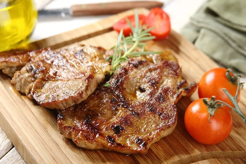 Zdjęcie Jak zrobić karczek na obiad, aby zachwycić smakiem i aromatem
