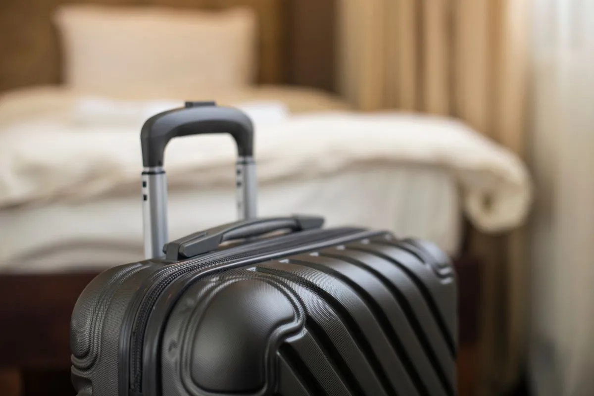 Zdjęcie Jak zostawić pokój w hotelu bez dodatkowych opłat i stresu