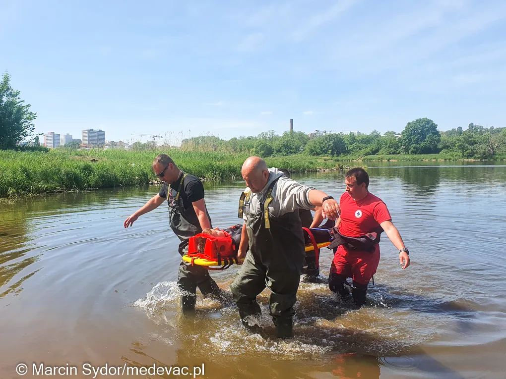 Zdjęcie Pierwsza pomoc ile wdechów: Kluczowe zasady resuscytacji RKO