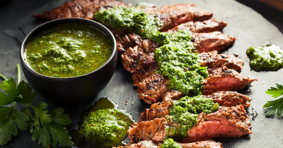 Zdjęcie Les meilleures sauces chaudes pour sublimer votre viande grillée