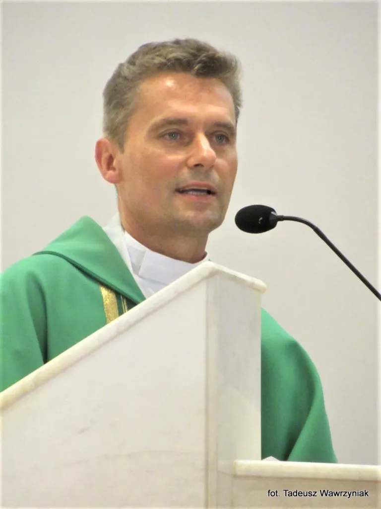 Zdjęcie Ksiądz Grzegorz Szafraniak - ile ma lat i co warto o nim wiedzieć?