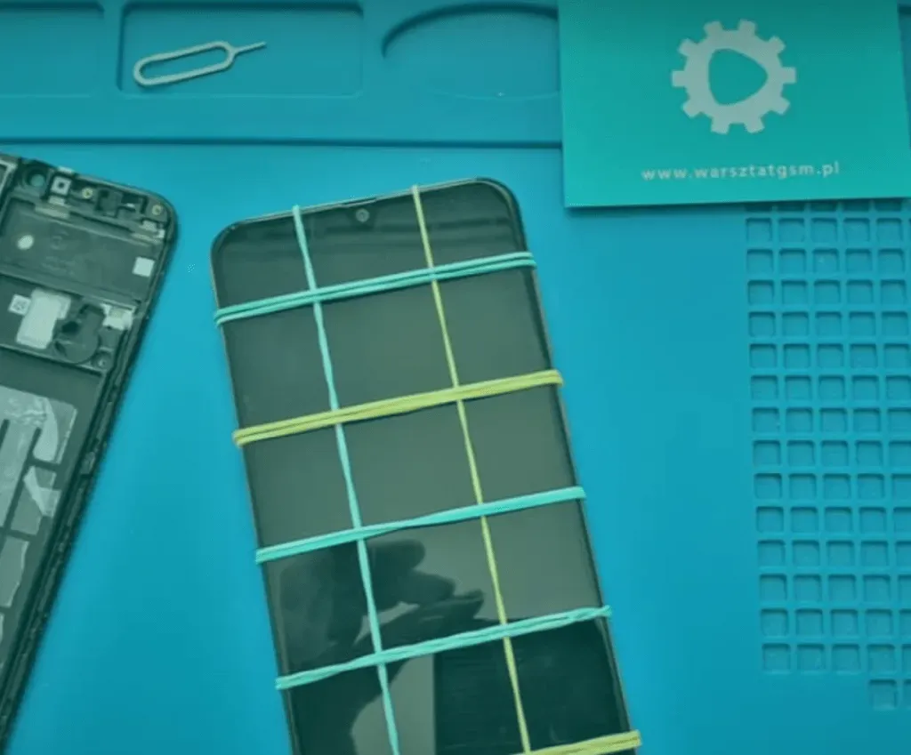 Zdjęcie Ile kosztuje wymiana tylnego aparatu w telefonie? Ceny i modele