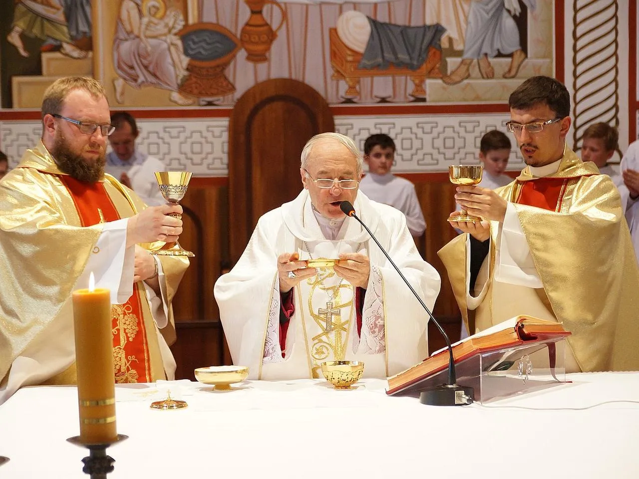 Zdjęcie Czy 26 grudnia idzie się do kościoła? Obowiązek czy wybór?