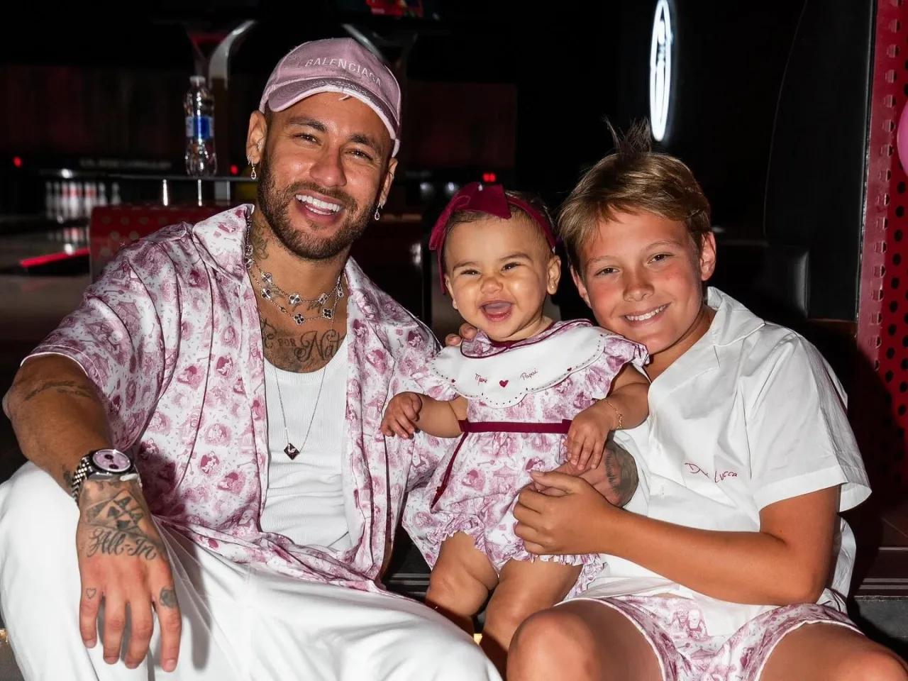 Zdjęcie Neymar, żoną i dziećmi - zawirowania w jego życiu rodzinnym i miłości