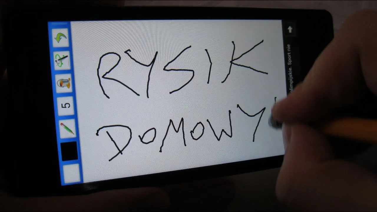 Zdjęcie Jak zrobić samemu rysik do telefonu, aby zaoszczędzić i uniknąć zarysowań
